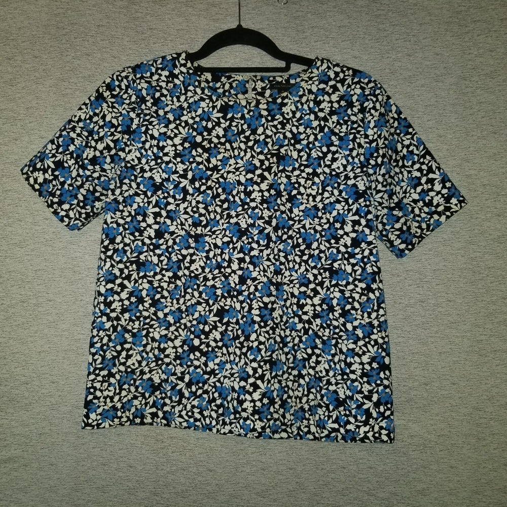 Ann Taylor Blue Floral Blouse Women XS Short Sleeve Keyhole Back Top